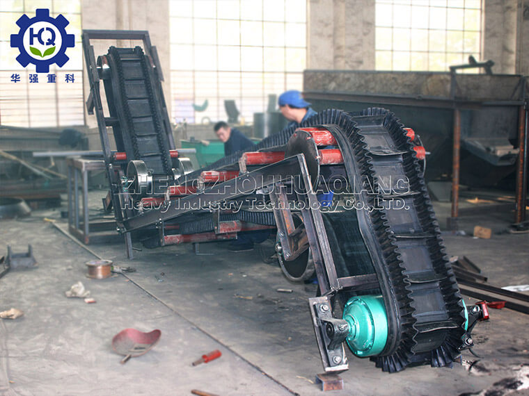 Large angle belt conveyor to Malaysia